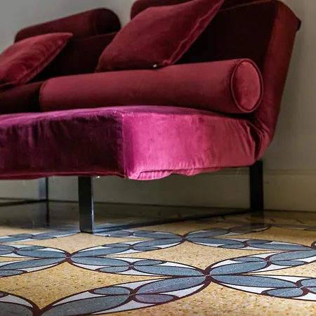Iflat Lina Cavalieri House-2